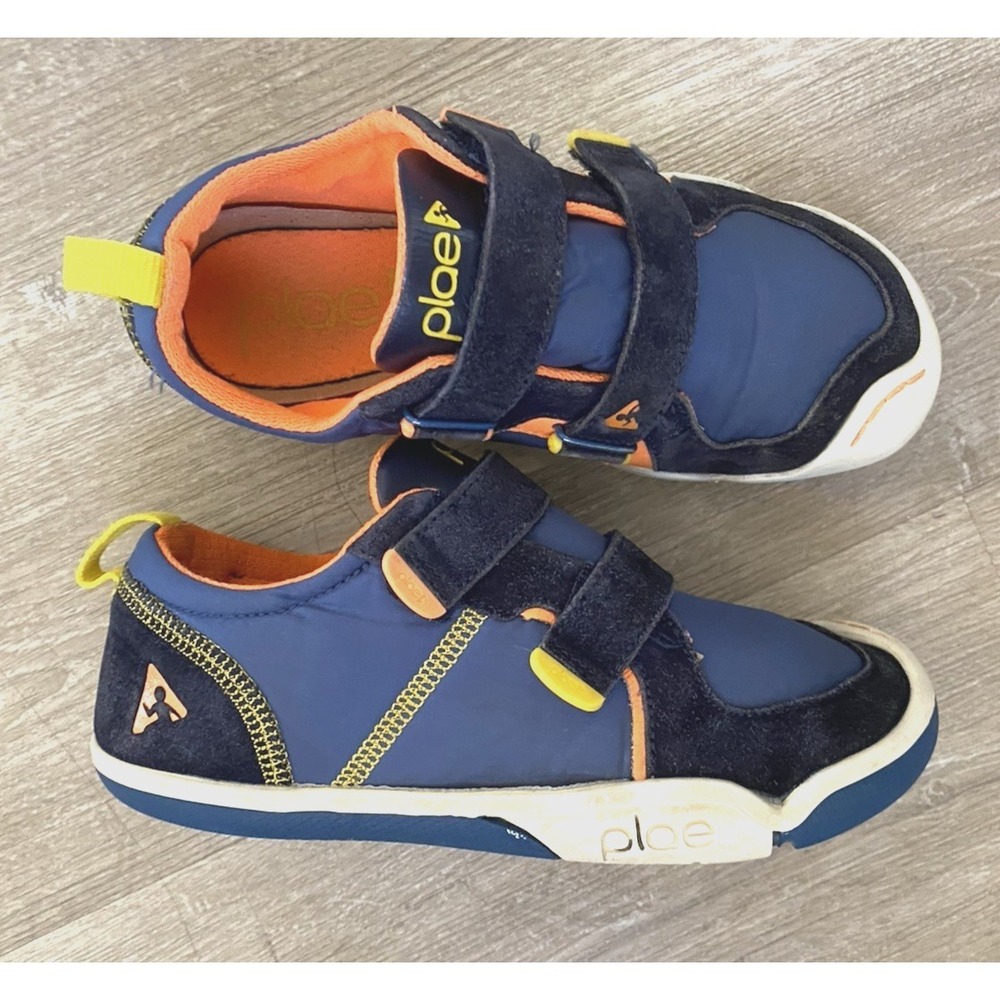 PLAE TY Youth Kids‎ Sz 2 Sneakers Shoes Denim Navy  Blue Hook Loop Strap Closure